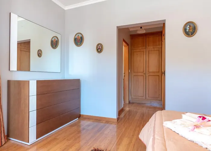 Laranjeiras * Calheta (Madeira)